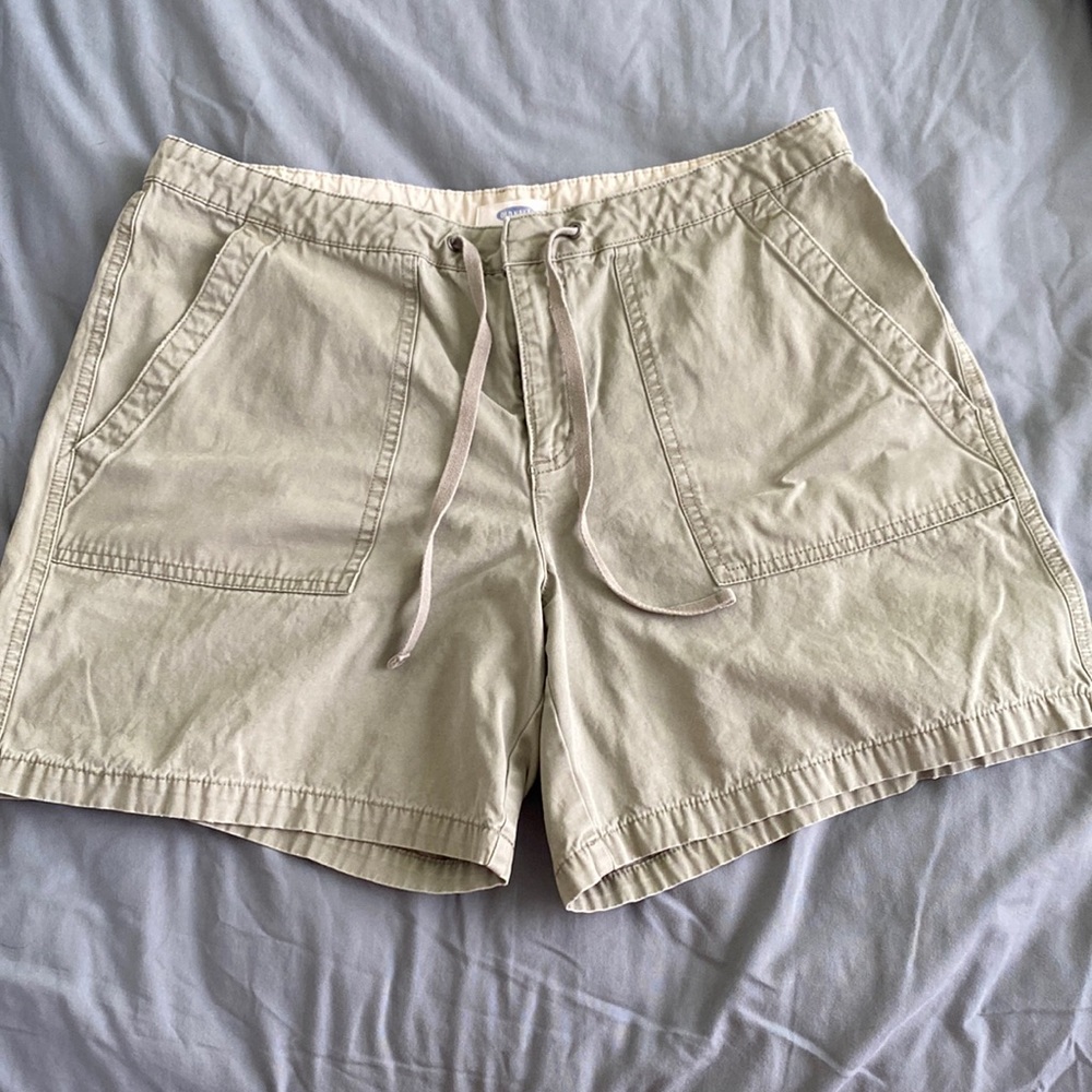 Old Navy, khaki shorts, cotton, size 10